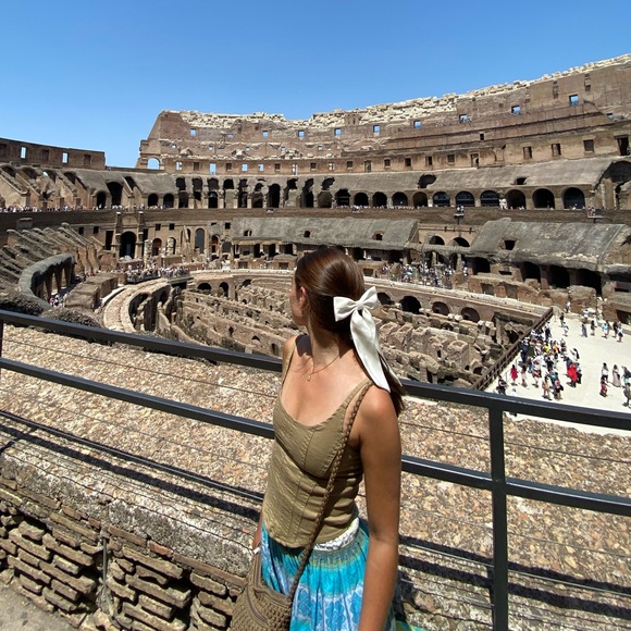 Meet your Posher, Maria - Picture 1 of 1